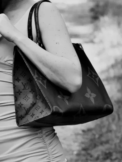 Shoulder
