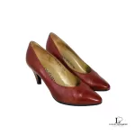 Yves Saint Laurent brown leather heeled pumps, size 35.5, view 2