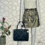 Chanel Medallion black caviar leather tote bag, view 33