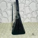Chanel Medallion black caviar leather tote bag, view 5