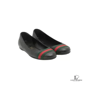 Pre-loved Gucci Guccissima black leather flats with Sherryline ribbon, size 35, front view – secondhand designer, NZ