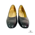 Yves Saint Laurent black leather court shoes, size 34.5, view 6