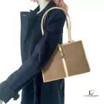 Gucci Jacqui-O beige and creme canvas handbag, view 35