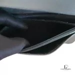 Louis Vuitton Taiga black leather flap-type long wallet, view 5