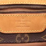 Louis Vuitton Monogram Sac Shopping tote bag with vachetta handles, view 28