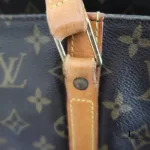 Louis Vuitton Monogram Sac Shopping tote bag with vachetta handles, view 25