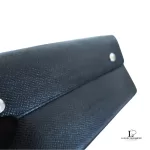 Louis Vuitton Taiga black leather flap-type long wallet, view 24