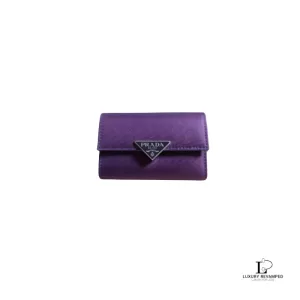 Pre-loved Prada Portachiavi 6 Ganci malva Tessuto and enamel leather key holder, front view – secondhand designer, NZ