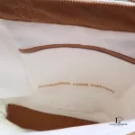 Louis Vuitton Fondation Museum Paris exclusive limited white and brown canvas tote bag, view 11