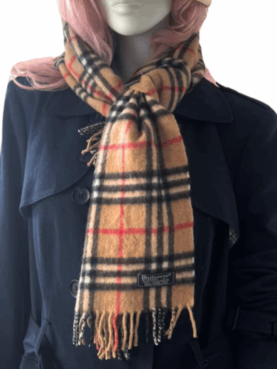 BURBERRYS of London Nova Check Cashmere Scarf (Made in England)