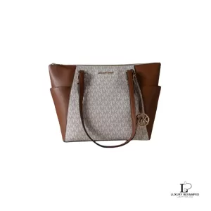 Pre-loved Michael Kors Jet Set white and brown signature logo tote bag, front view – secondhand designer, NZ