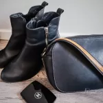 Chloé Sam black leather shoulder bag with brown trim, view 22