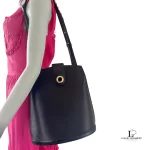 Louis Vuitton Epi Cluny black leather shoulder bag, model M52257, view 22