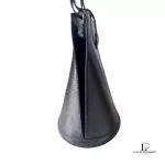 Louis Vuitton Epi Cluny black leather shoulder bag, model M52257, view 6