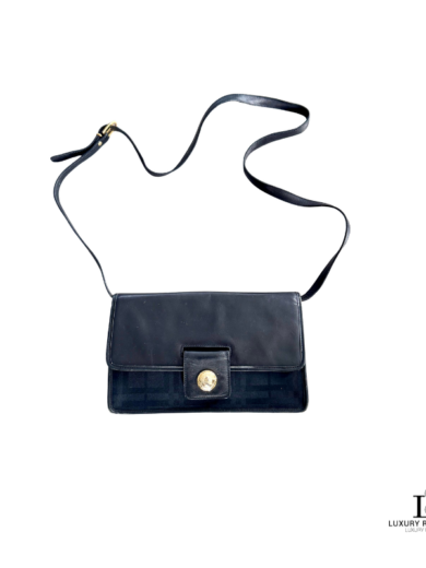 BURBERRY Vintage Nova Check Clutch with removable Strap