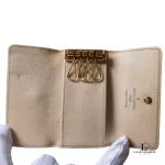 Louis Vuitton Multicles 4 Damier Azur key case, view 17