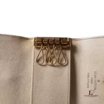 Louis Vuitton Multicles 4 Damier Azur key case, view 18