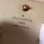 Louis Vuitton Multicles 4 Damier Azur key case, view 19
