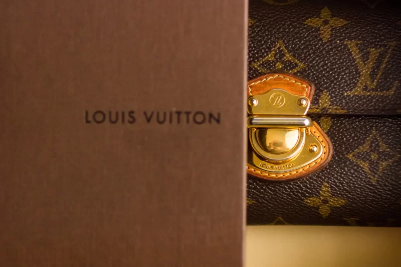 Banner-LV-wallet-hero