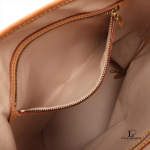 Louis Vuitton Monogram Bucket GM tote bag with pouch, early 2000s, view 11