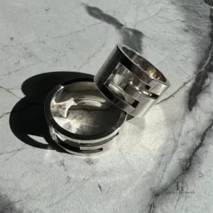 Pre-loved Gucci Cutout G band ring in 925 sterling silver, US size 5, front view – secondhand designer, NZ
