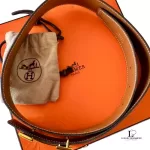 Hermès H reversible black and brown leather belt with gold-tone buckle, size 70, view 19