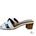 Hermès Oasis white leather sandals, size 35.5, view 4