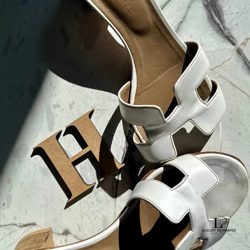 Hermes Oasis Leather Sandals