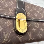 Louis Vuitton Monogram Idylle Sarah long wallet in Fusain charcoal, view 8