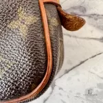 vintage Louis Vuitton Monogram Marly Bandoulière crossbody bag, view 14