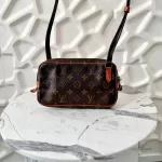 vintage Louis Vuitton Monogram Marly Bandoulière crossbody bag, view 3