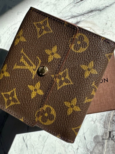 Louis Vuitton Monogram Porte Monnaie Billets Cartes Credit Compact Wallet