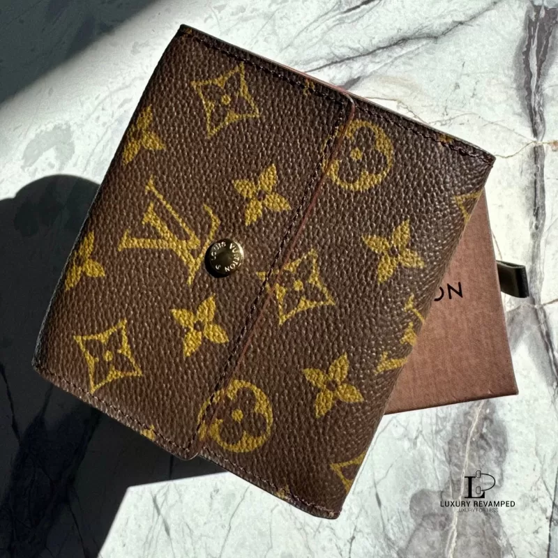 Louis Vuitton Monogram Porte Monnaie Billets Cartes Credit Compact Wallet