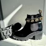 Gucci Trip black patent leather ankle boots with detachable crystal ankle straps, view 25